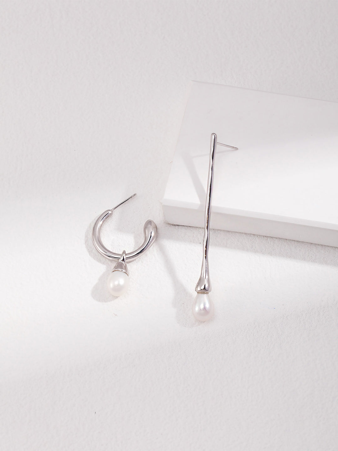 Minimalist Pearl Drop Line Earrings