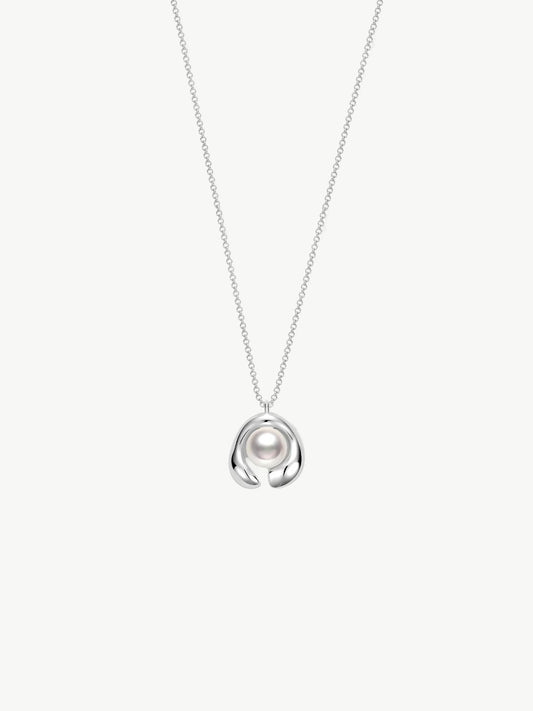 Solitaire Pearl Essence Necklace