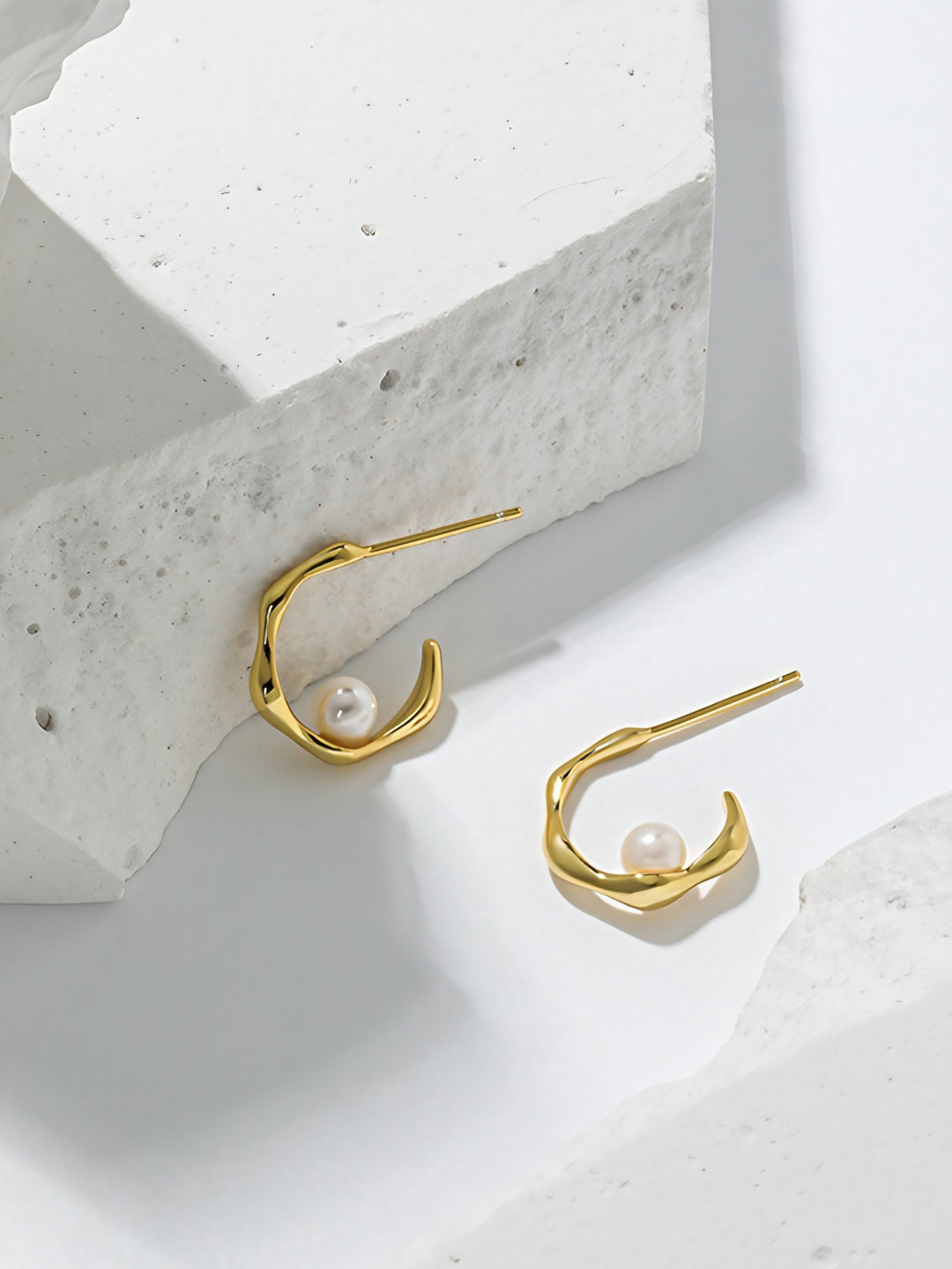 Abstract Wave Pearl Hoops-Earrings-SoulAdorne