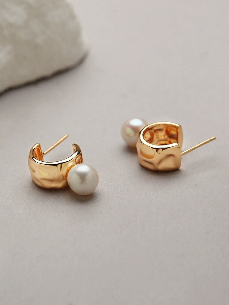 Chic Pearl Embrace Earrings-Earrings-SoulAdorne