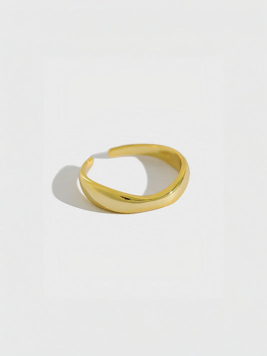 Crescent Gleam Ring-Rings-SoulAdorne