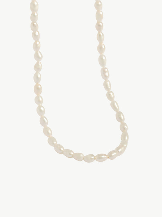 Ethereal Glow Pearl Necklace