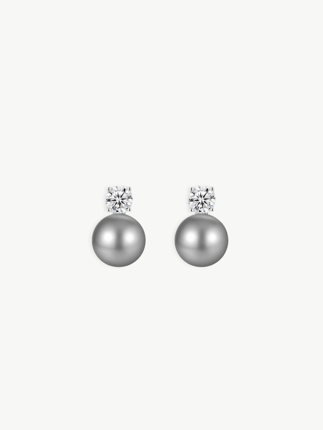 Gem Grey Pearl Studs