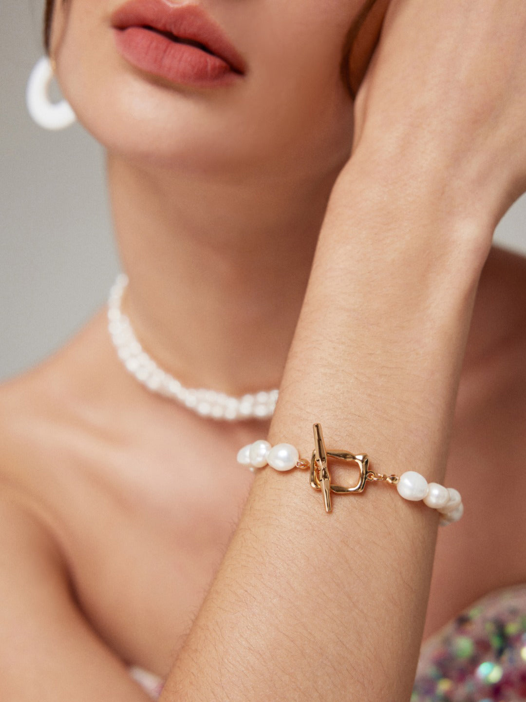 Golden Clasp Baroque Pearl Bracelet-Bracelets-SoulAdorne