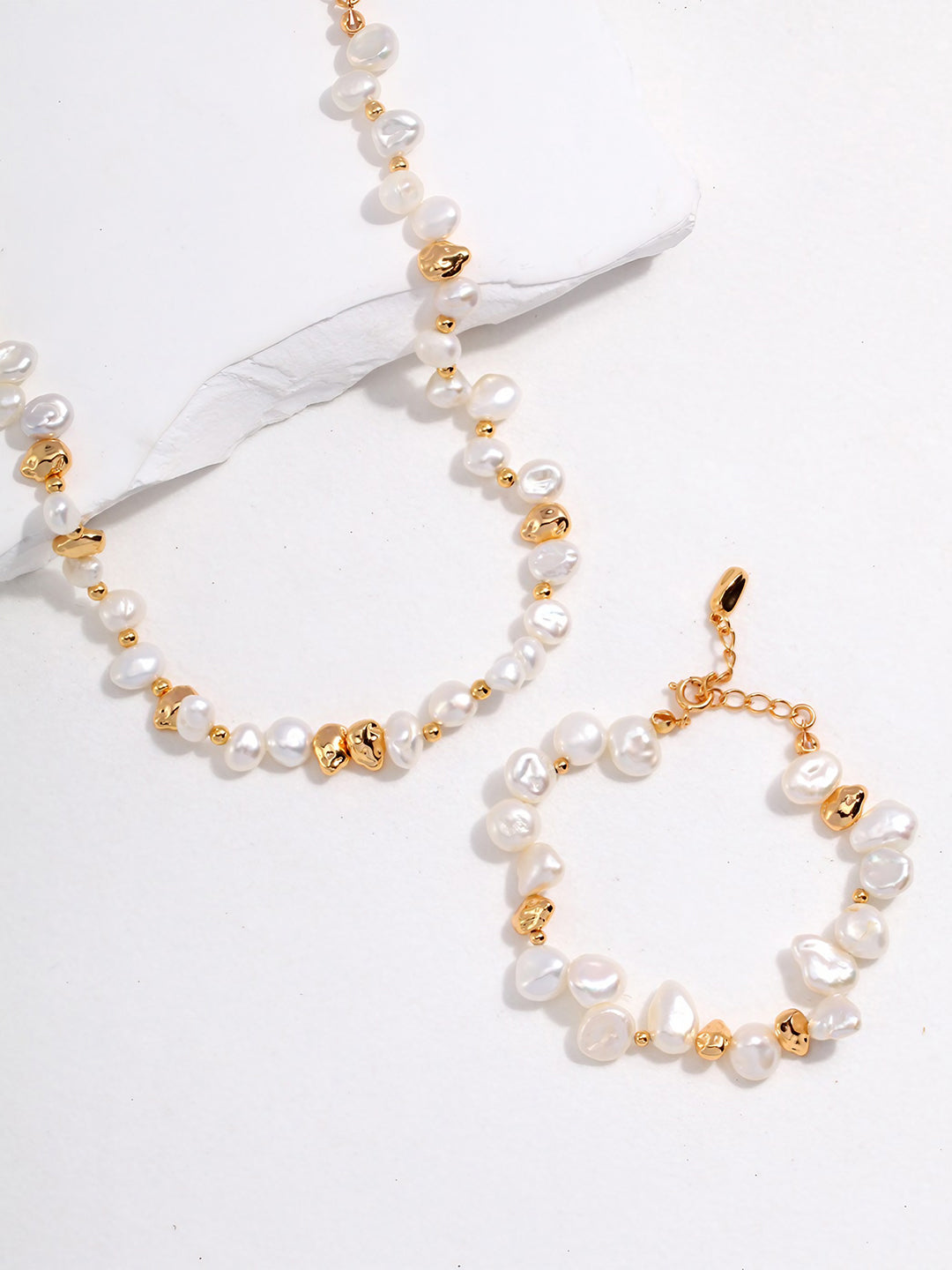 Golden Pearl Elegance Bracelet-Bracelets-SoulAdorne