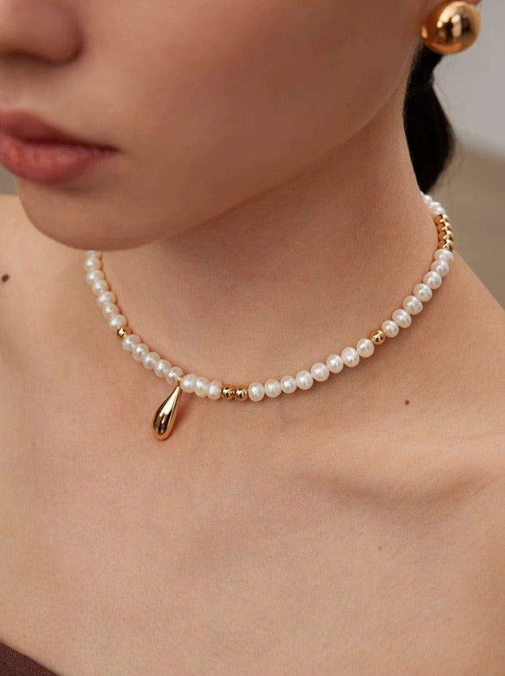 Golden Teardrop Pearl Necklace-Necklaces-SoulAdorne