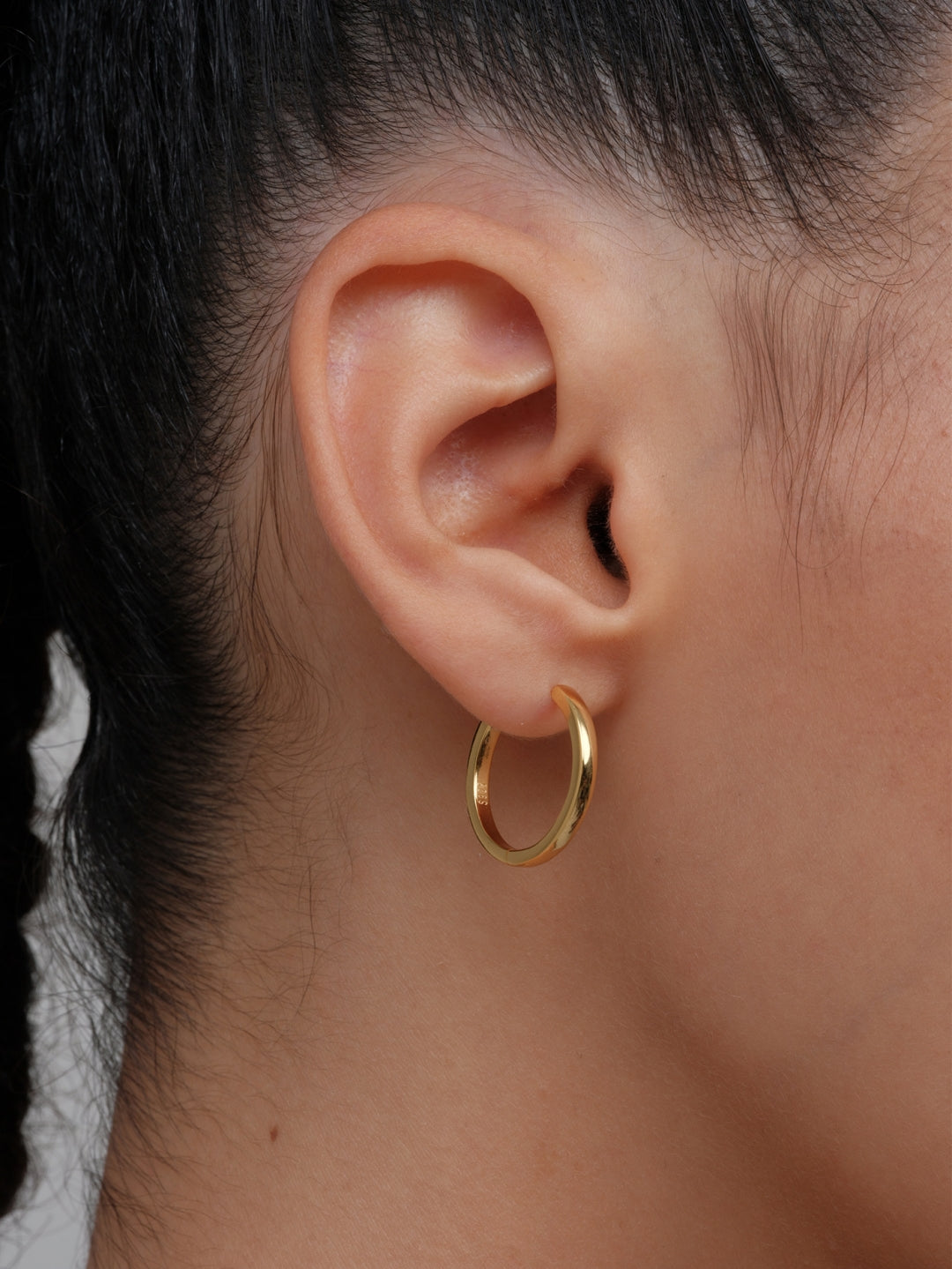 Sleek Horizon Hoops