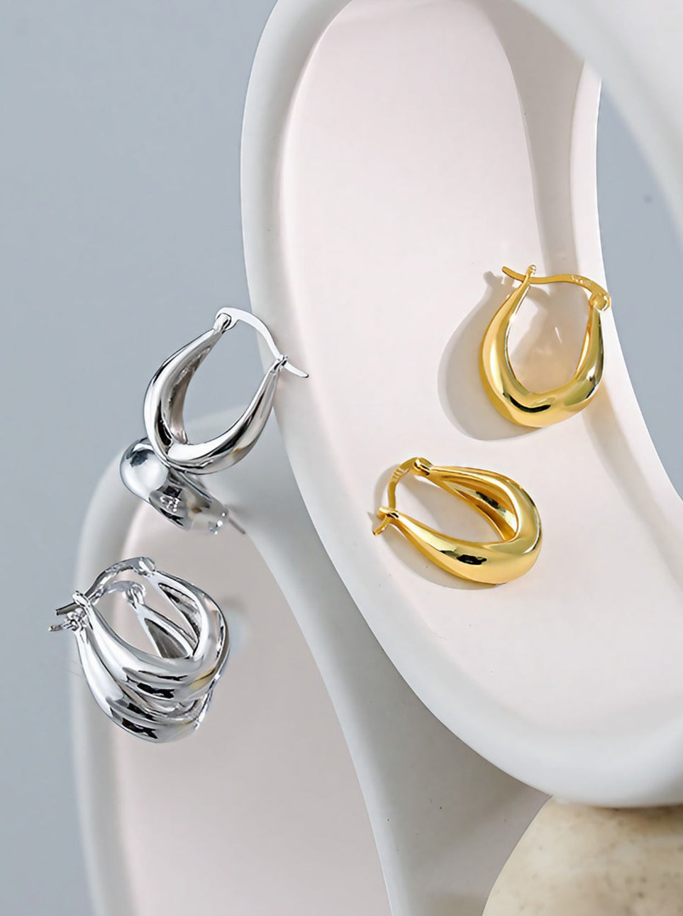 Sculptura Hoops-Earrings-SoulAdorne