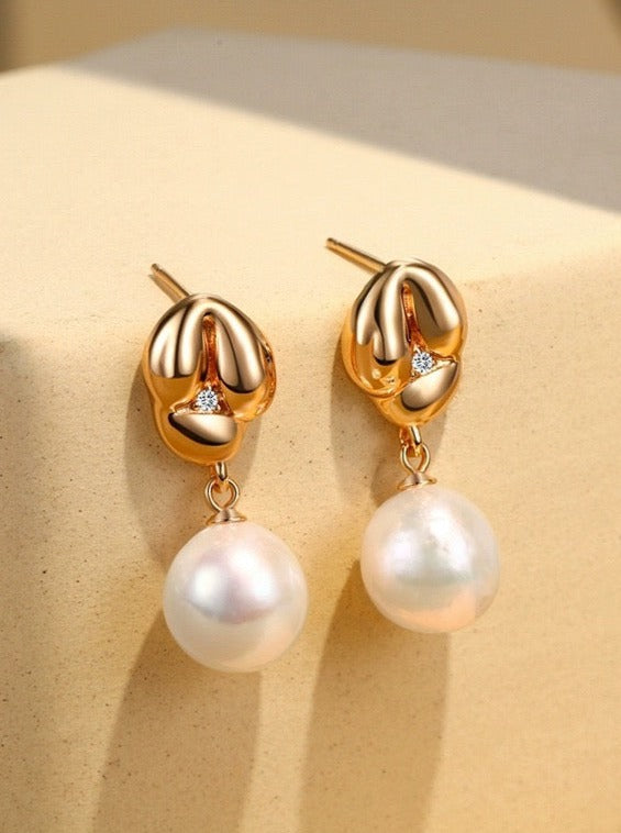 Silver Whirlpool Pearl Earrings-Earrings-SoulAdorne