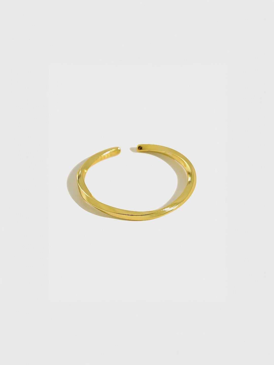 Sleek Aurous Arc Ring-Rings-SoulAdorne