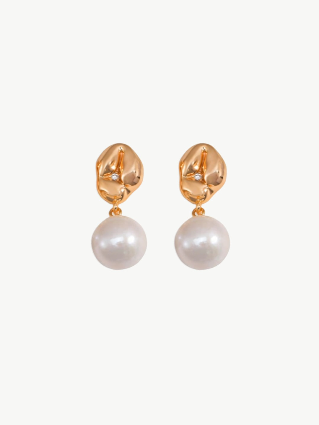 Whirlpool Pearl Earrings