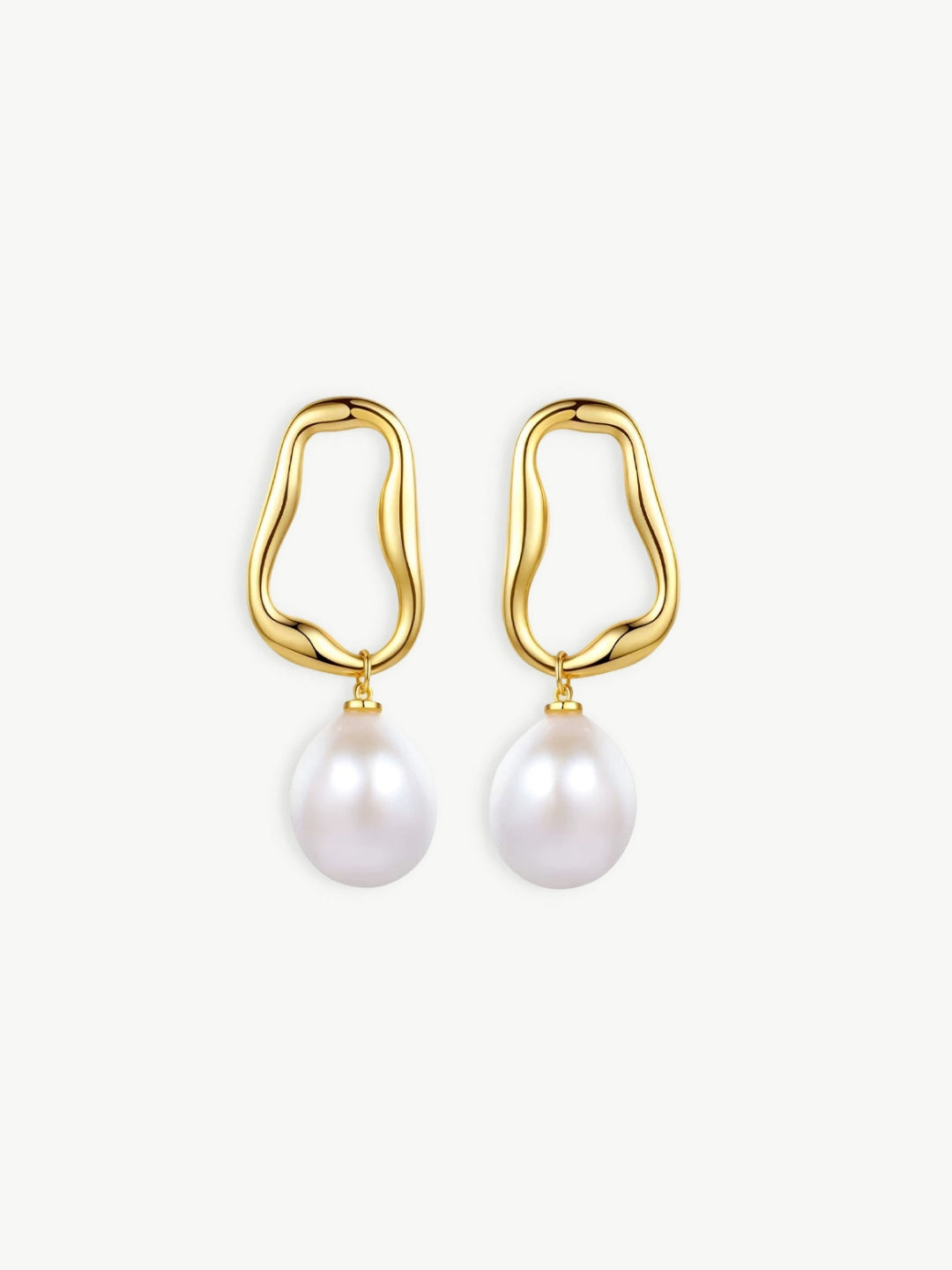 Twisted Silhouette Pearl Earrings