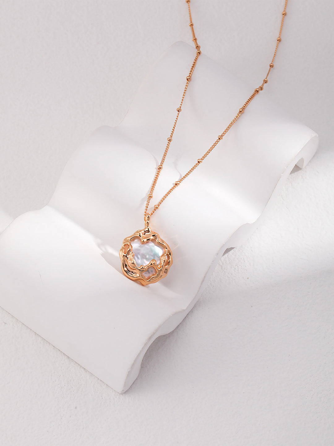 Baroque Pearl Radiance Pendant