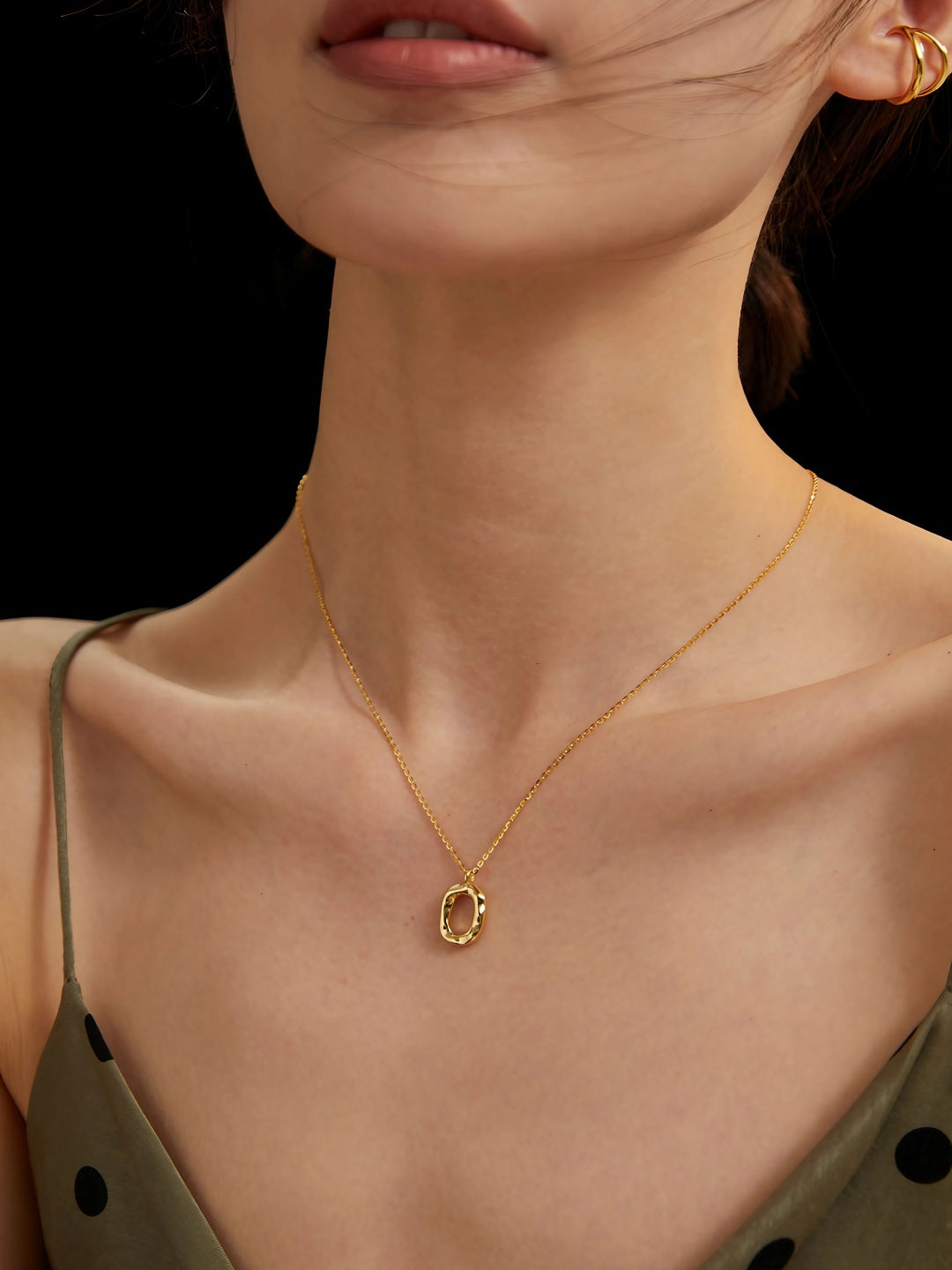 Minimalist Aura Pendant Necklace